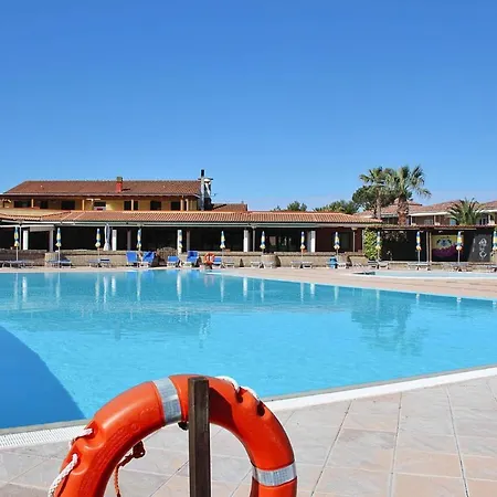In Cecina Mare With Outdoor Pool Apartment *